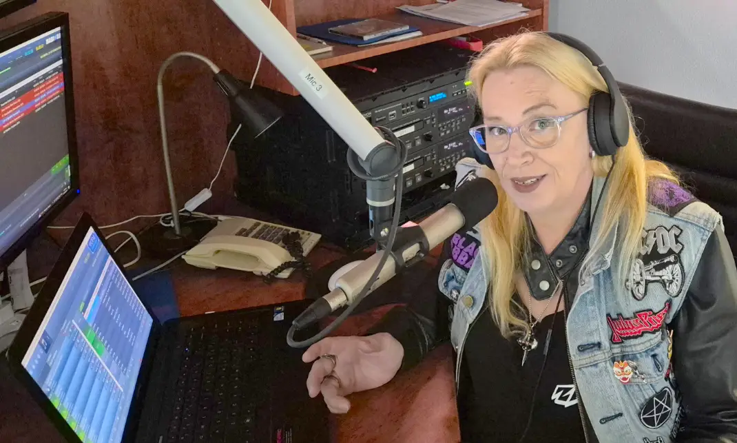 Alicia Killen hosts The X Show on Sunbury Radio.