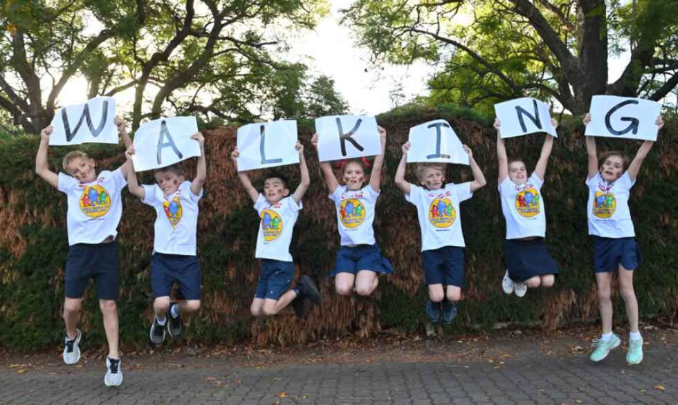 Walk Safely to School Day 2021
